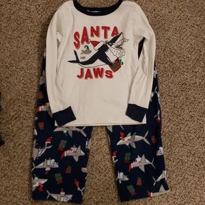 Toddler boys Carter's Christmas pajamas. Size 5t
